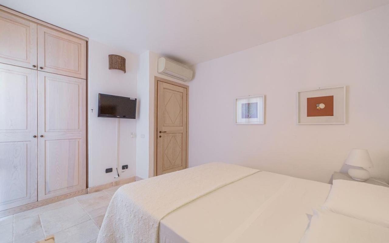 Murphy Holiday Home - Ester'S House La Maddalena  Kültér fotó